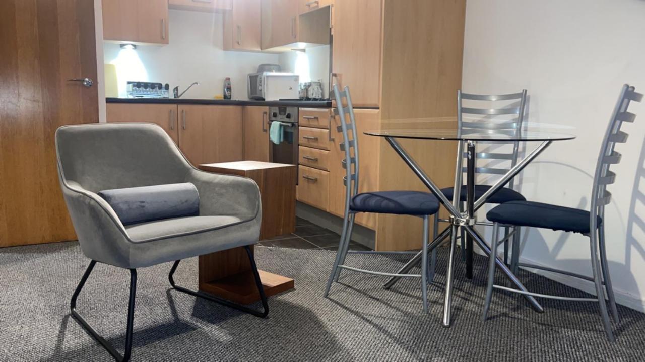 Luxury 1 Bed Apartment With Parking Manchester Exterior photo